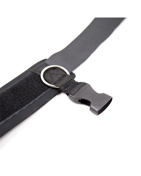 neoprene handcuffs with veldro noir