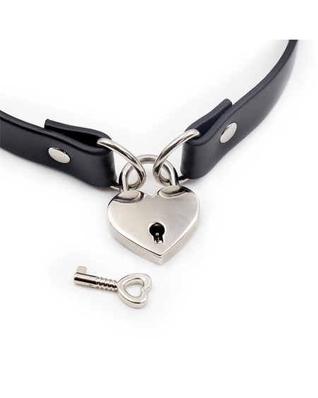 collar with heart lock vegan leather one size