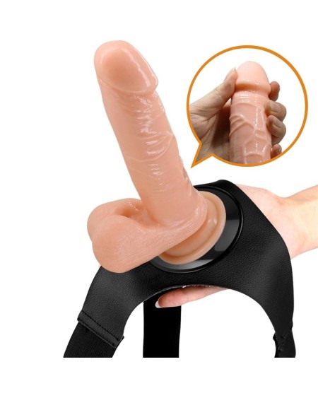 tom harness with dildo 7.4