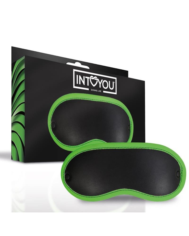 ow ne in the dark blindfold