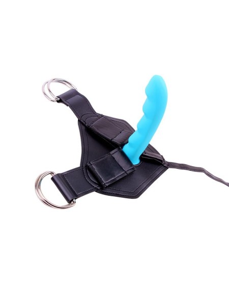 harness and dildo cavelier