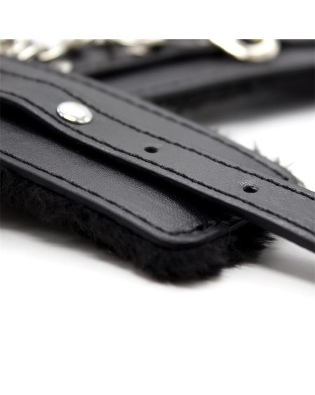 fur lined adjustable handcuffs 30 cm noir