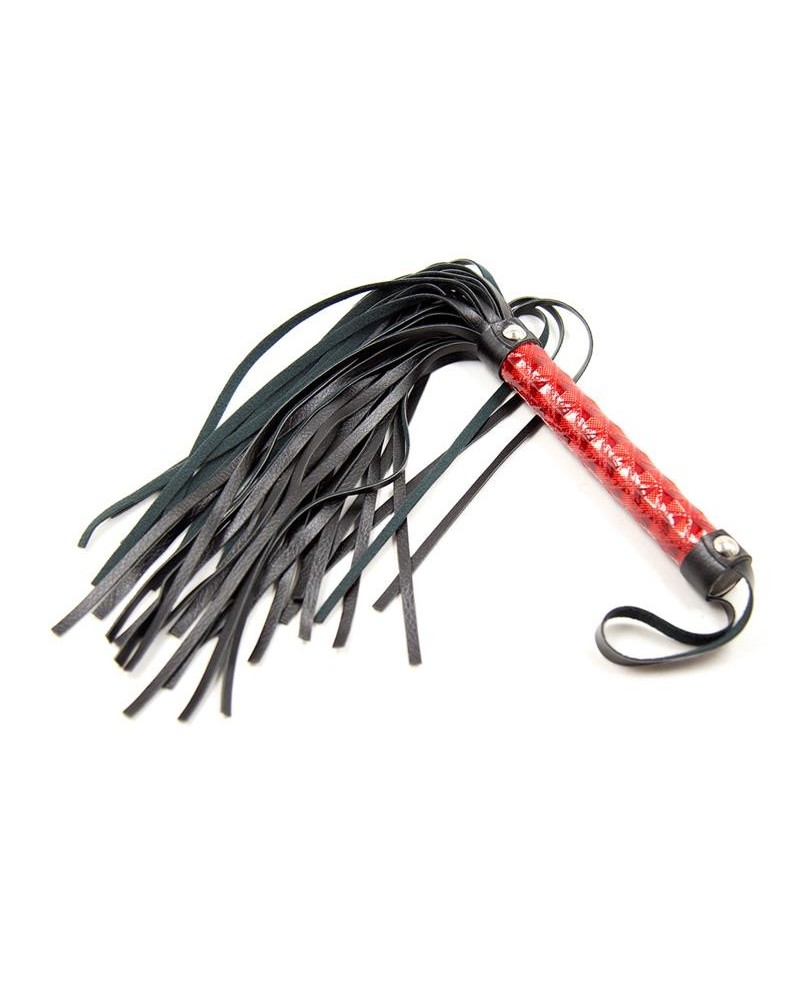 flogger diamond pattern and metal hardware 39 cm red