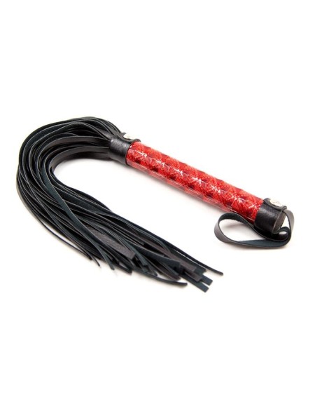 flogger diamond pattern and metal hardware 39 cm red