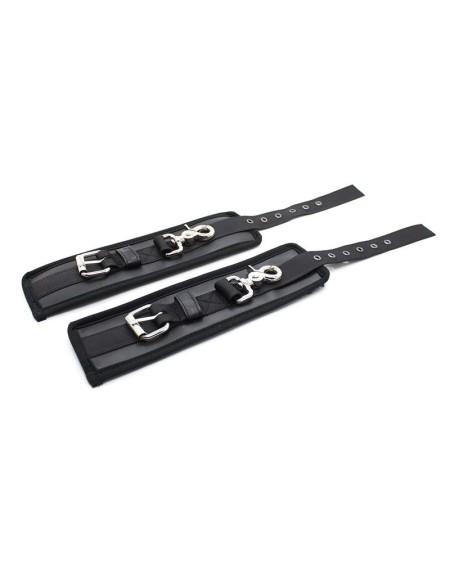 leather handcuffs with grand hoops noir