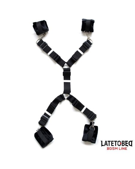 bed restraint set with adjustbable and desmontable cuffs