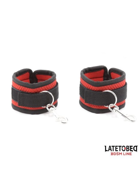 bed eestraint set with blindfold adjustable cuffs