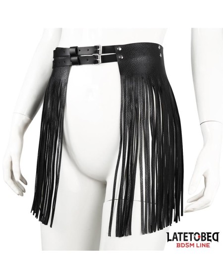 court shake fringe skirt