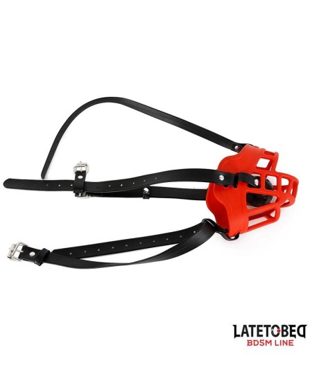 muzzle with breathable gag ball