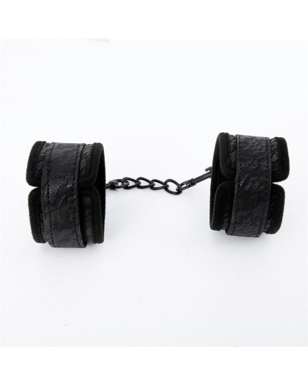 adjustable handcuffs