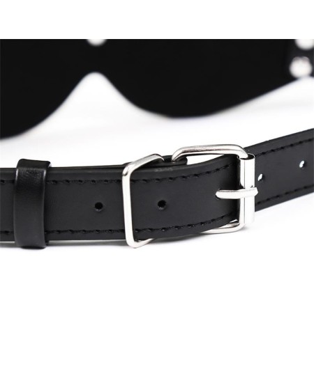 blindfold with strap adjustable