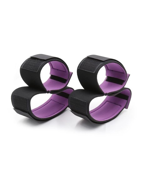 set of restraints with handcuffs and anklecuffs adjustable