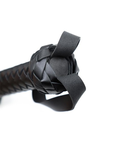 barbed handle flogger 76 cm