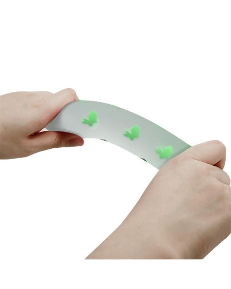 glows in the dark dildo romantic rendezvous