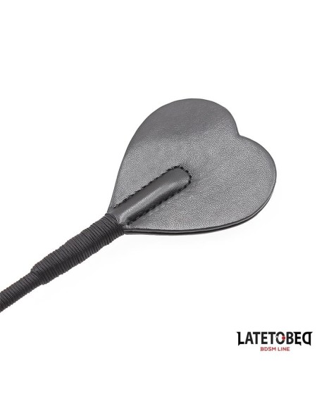whip with heart shape noir 60cm
