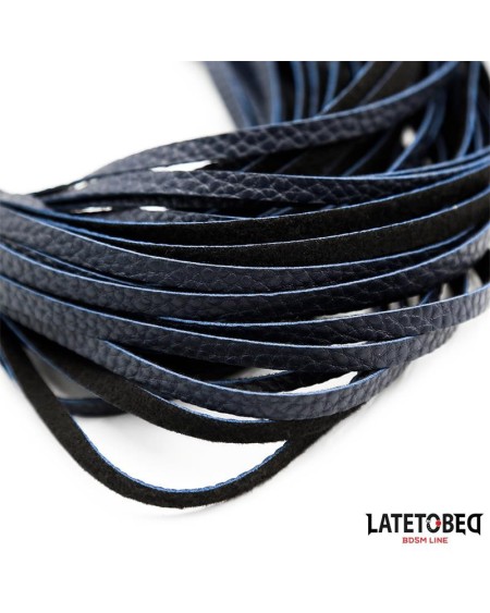 dark blue flogger