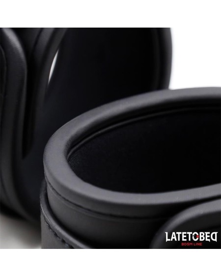 solid noir ankle cuff