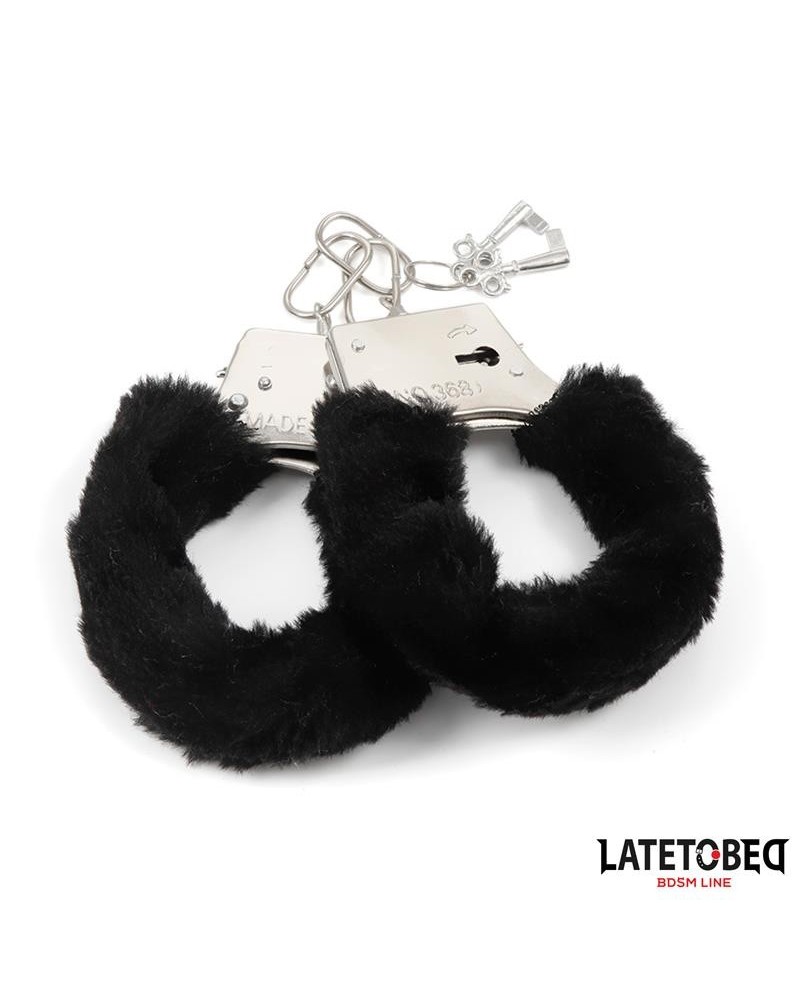 furry metal cuff noir