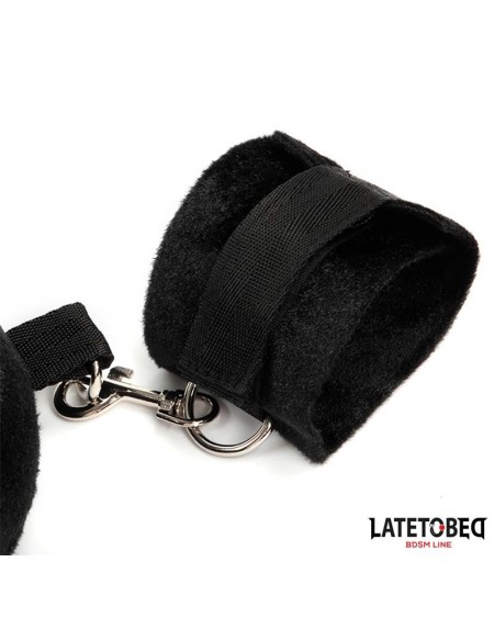 pillow restraint set with cuffs