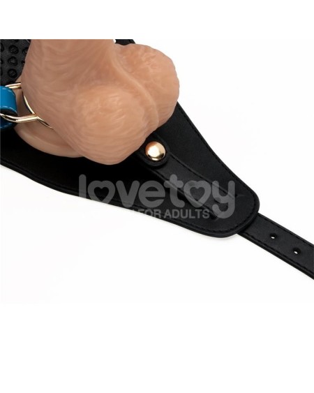 strap on with vibrant dildo 8.5